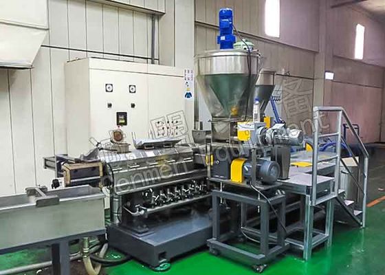 Phase en caoutchouc de l'extrudeuse 380V 50HZ 3 de vis de jumeau de modification de dureté